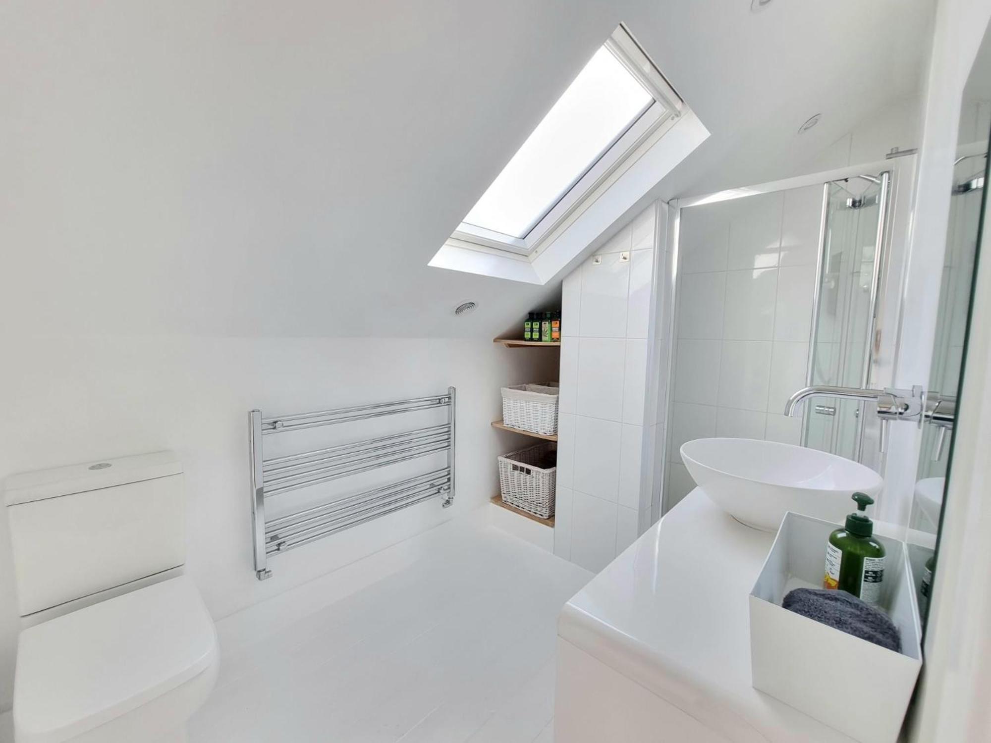 West Hill Retreat Seaview Balcony Chic Loft Studio & Free Parking Hastings Kültér fotó